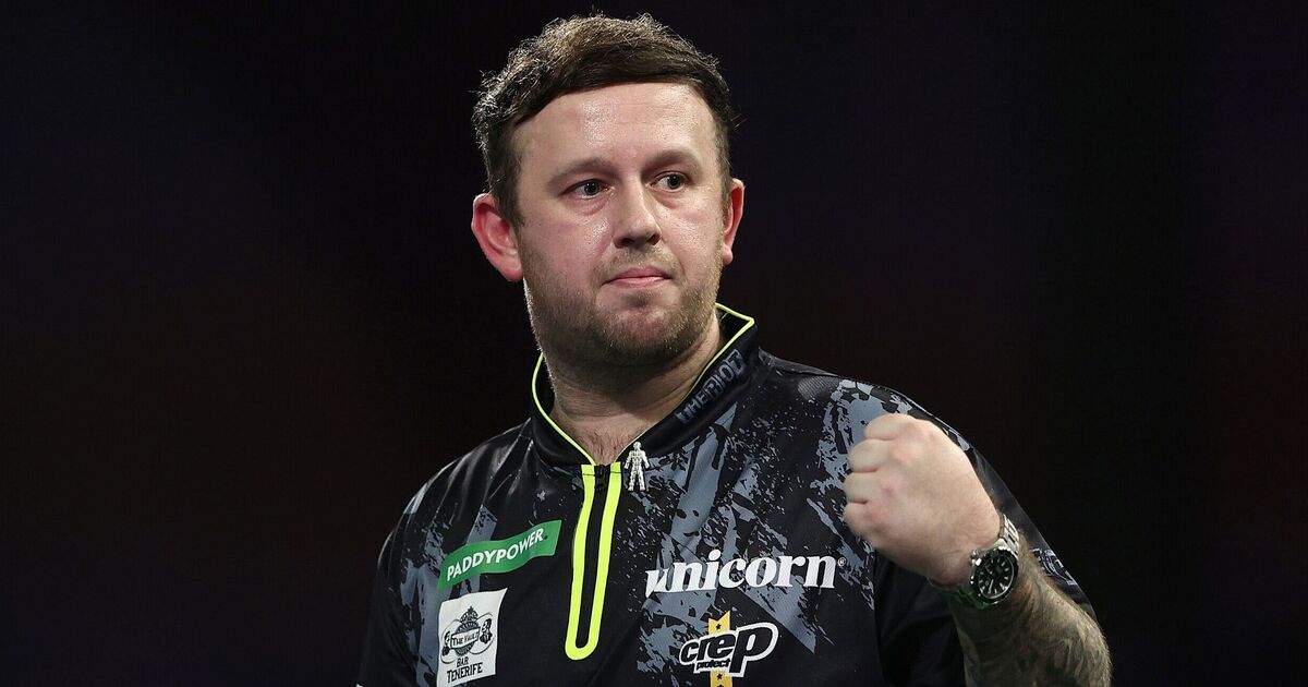 Callan Rydz issues emotional statement after chants about his hair