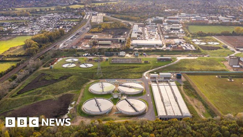 Sewage works odour zone could reduce Cambridge housing plans