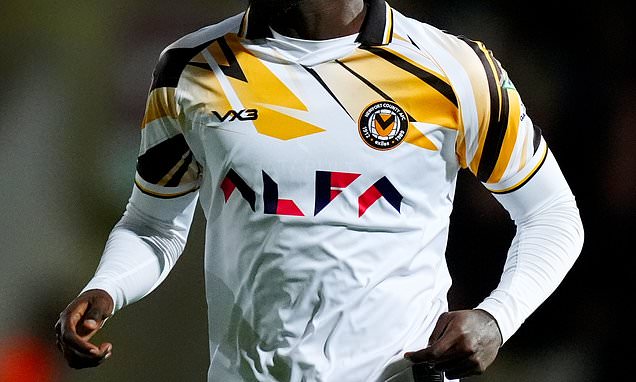 Cameron Antwi earns 10-man Newport dramatic draw at Crewe