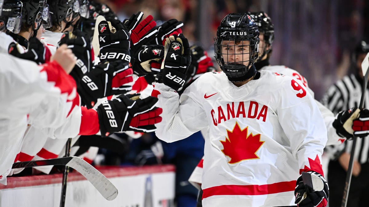 Canada apologizes for handshake snub after world juniors win vs. Czechia