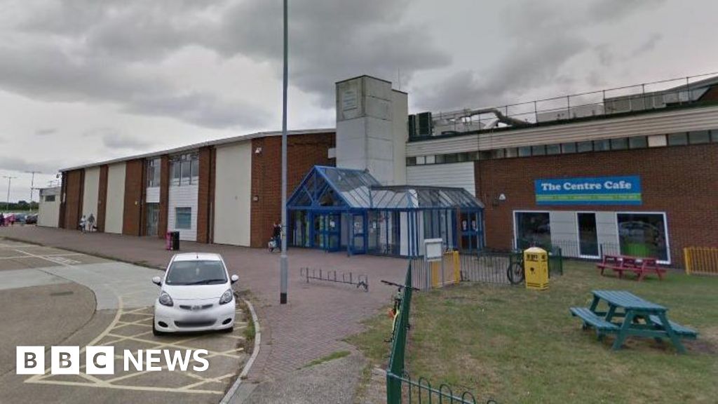 Canvey Island leisure centre evacuated due to gas leak