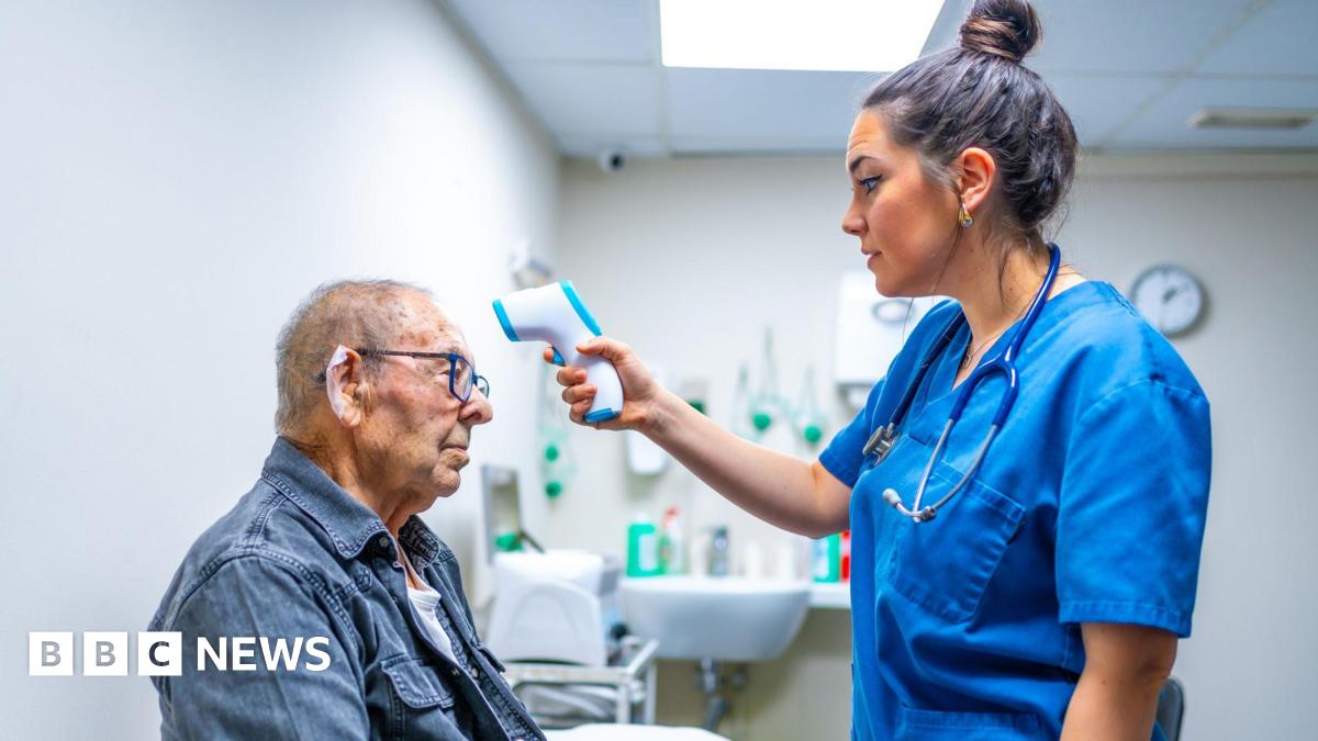 Flu: Several care homes advice against visits amid rise