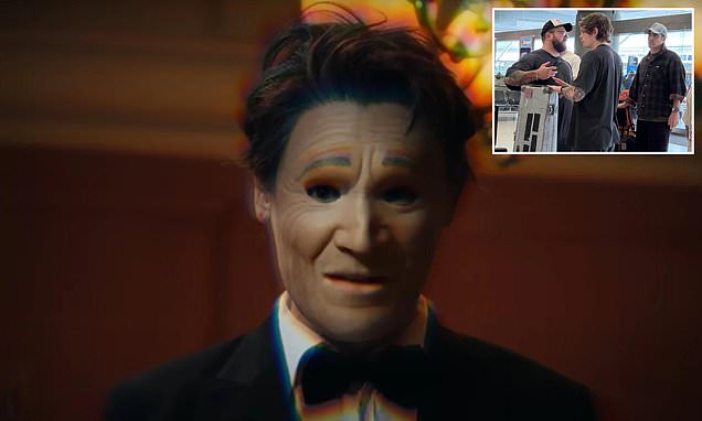 UK popstar revealed to be anonymous singer of anonymous band