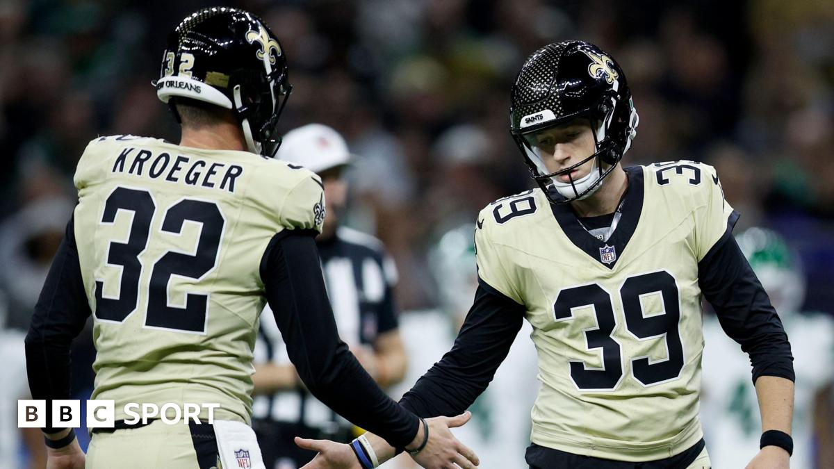 New York Jets 6-29 New Orleans Saints: Charlie Smyth marks new deal with 17 points in win