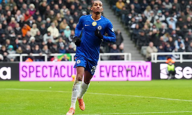 Joao Pedro scores as Chelsea produce second-half comeback to draw...