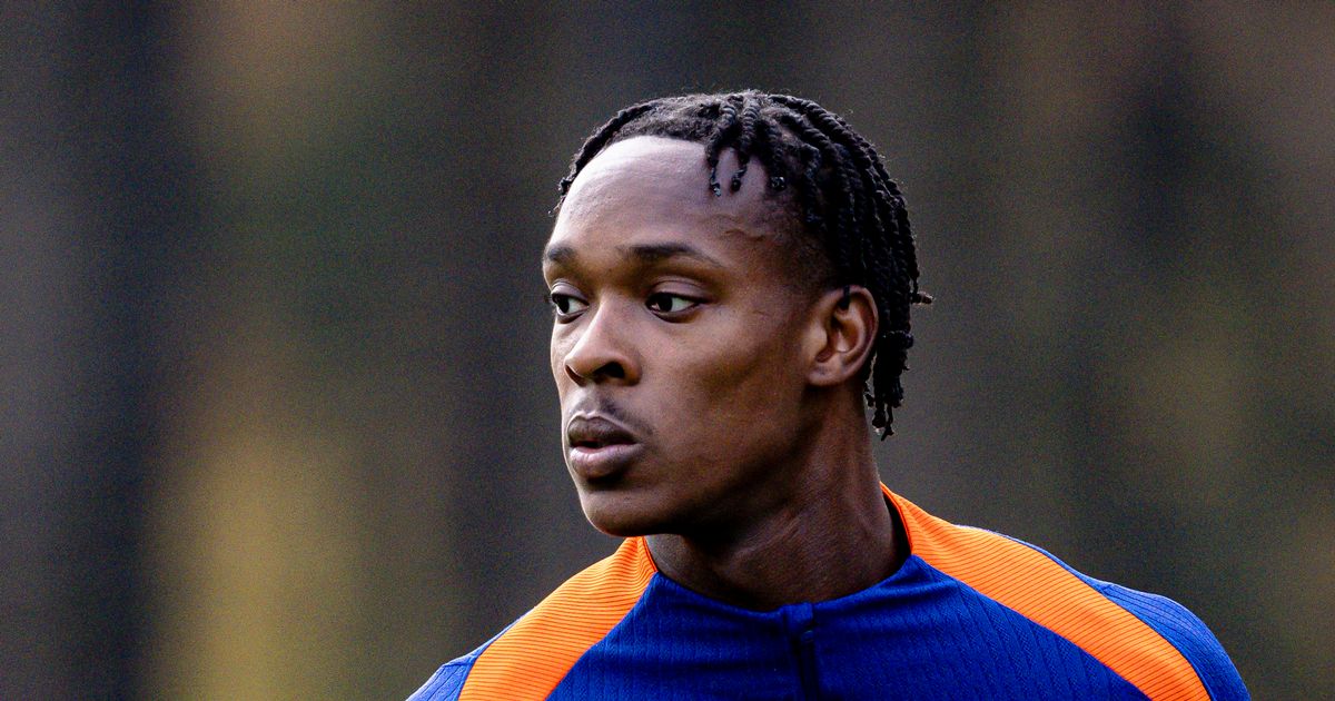 Chelsea signing breaks silence over club ban after controversial comments - The Mirror