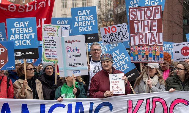 Children on puberty blockers 'must think about freezing eggs or sperm'