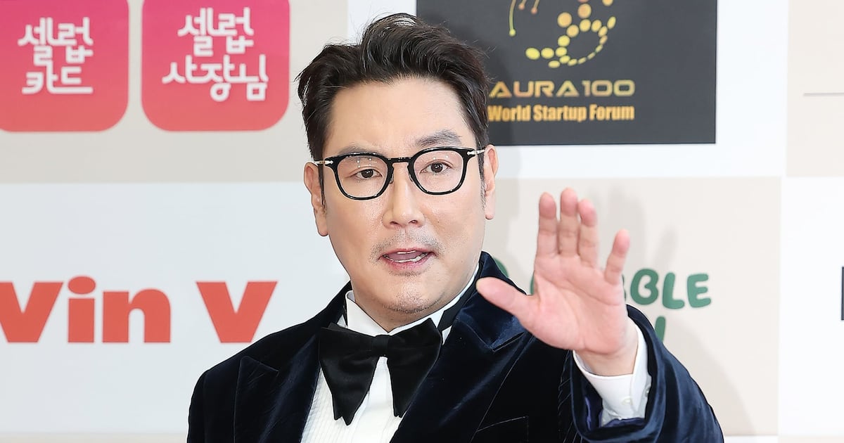 Cho Jin-woong's Agency Acknowledges Past Wrongful Behavior