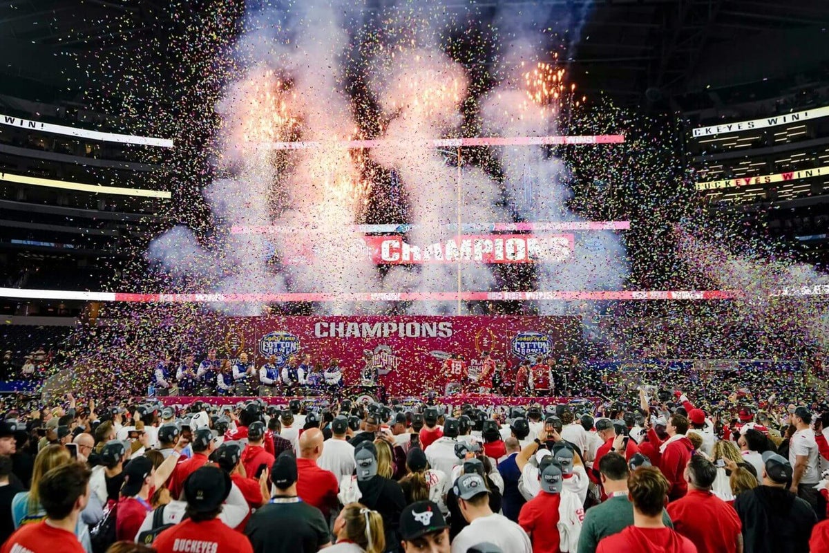 This College Football Playoff format is obsolete. Can those in charge do anything about it?