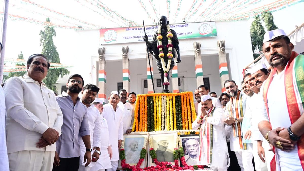Congress celebrates 141st foundation day asserting it's role in Independence and nation building