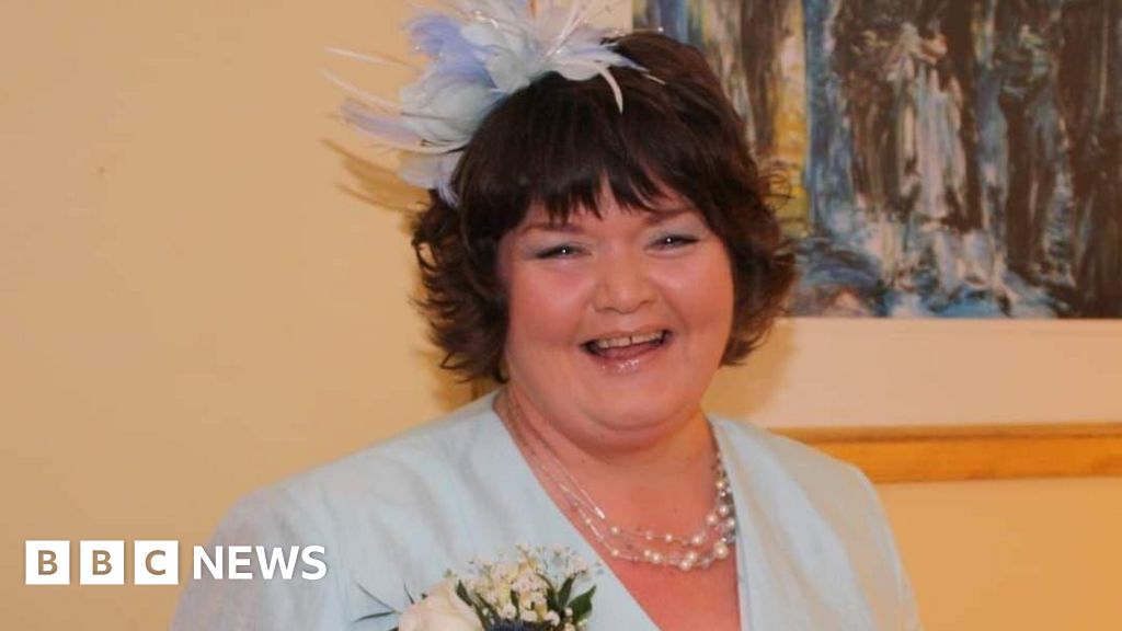 Covid-19: Families question use of do-not-resuscitate orders