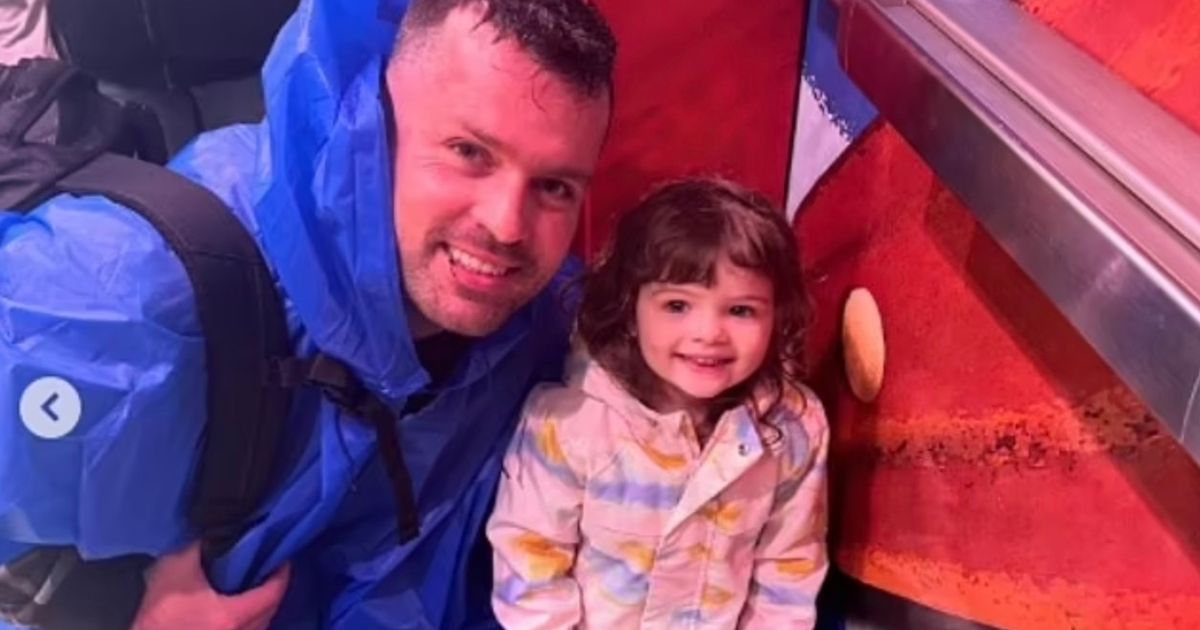 New details revealed as dad dies after leaving daughter, 2, to die in hot car - The Mirror