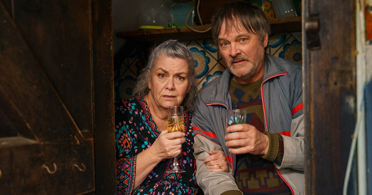 Dawn French 'didn't want another sitcom' before taking on new BBC role - The Mirror