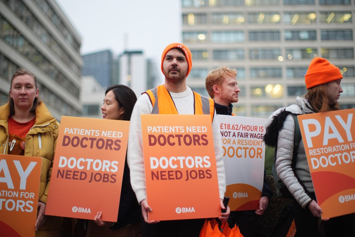 Doctors' strike could be called off as Streeting makes last-minute offer