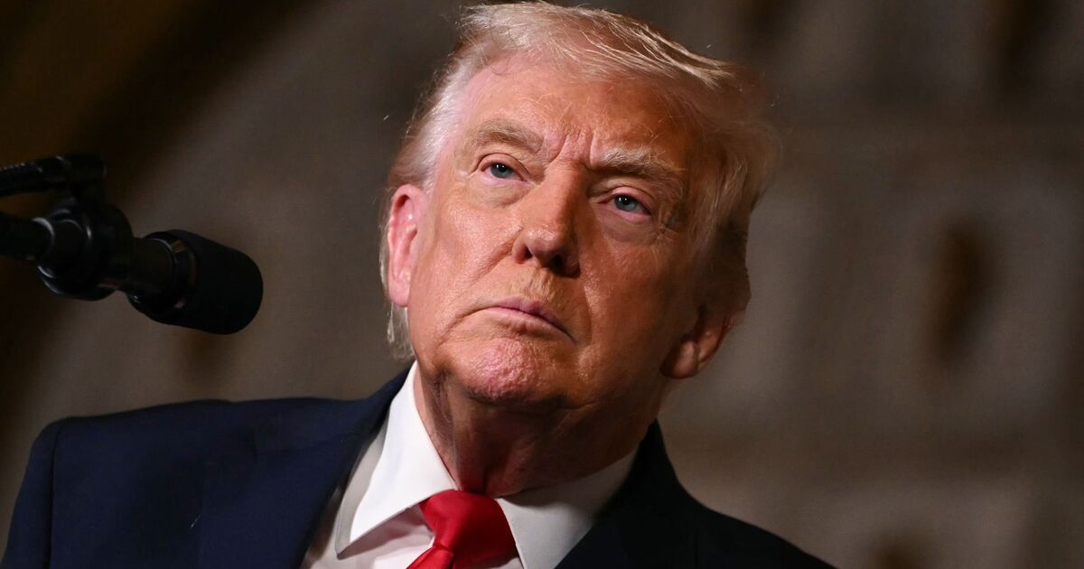 Moment Donald Trump falls asleep on TV after 'deteriorating mid-speech'