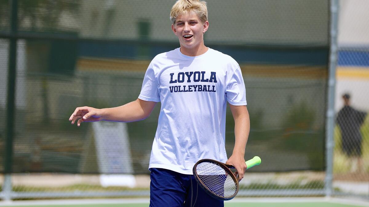 Suspected drunk driver charged with murder in death of high school tennis star