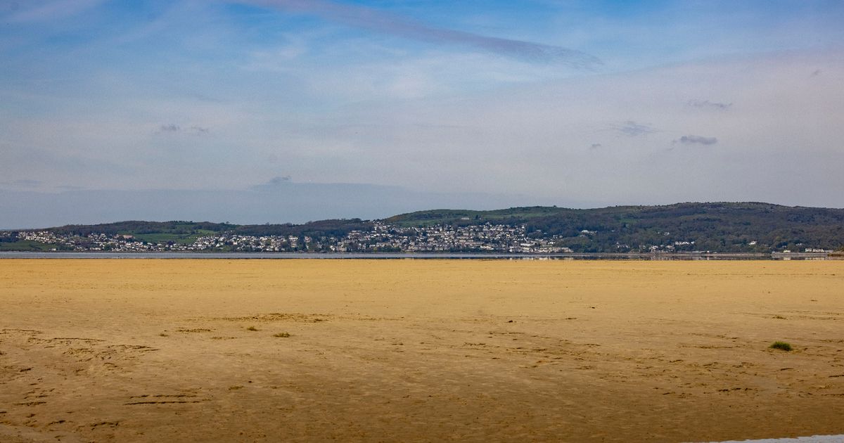 Earthquake strikes north-west England with people woken and 'homes shaking' - The Mirror