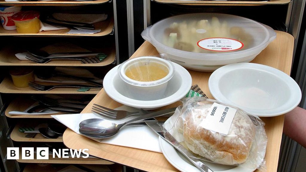 East Yorkshire hospitals save £15,000 by reducing food waste