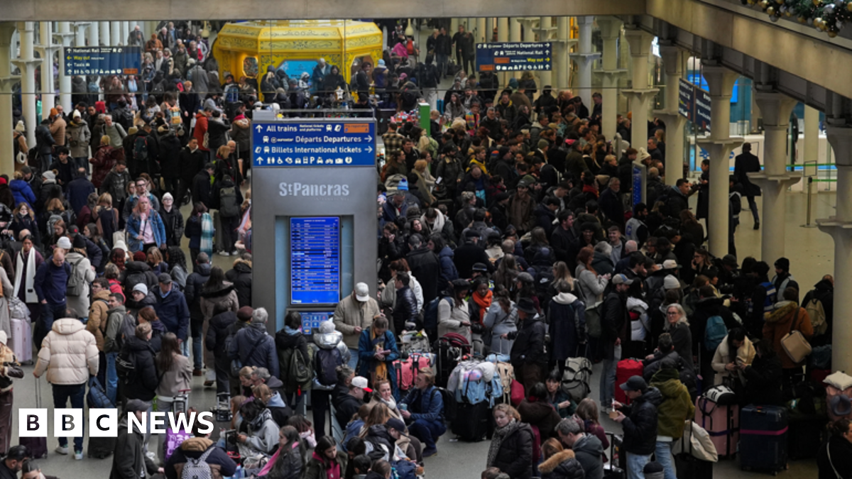 Eurostar warns of ongoing delays as services resume after Channel Tunnel power issues