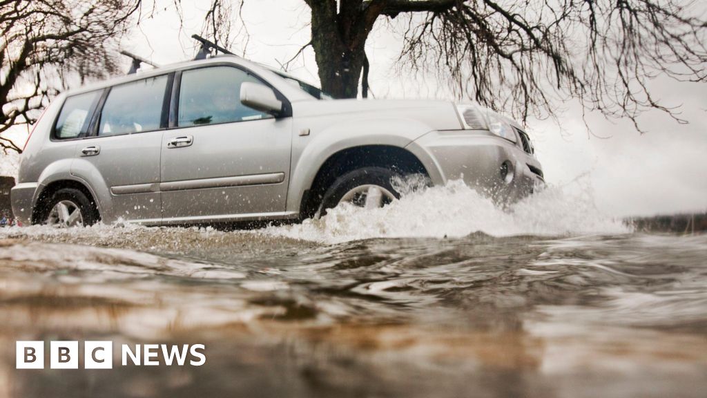 Bad weather triggers flood alerts across south-east England