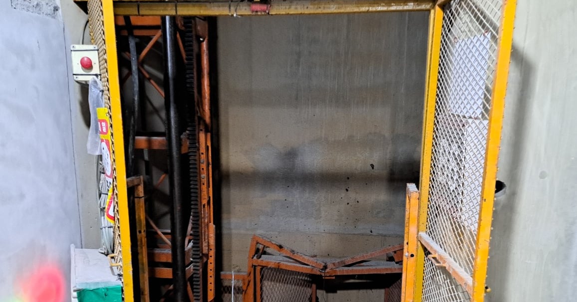 Foreign Worker Dies in 35th-Floor Fall at Busan Construction Site