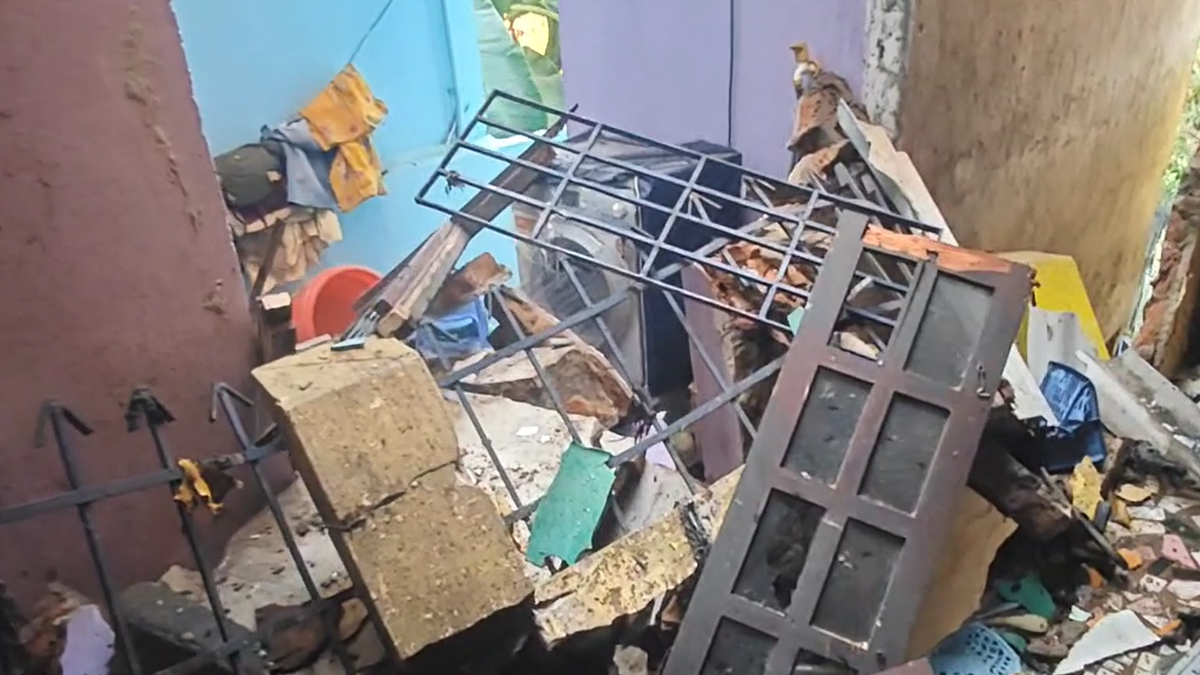 Four injured in LPG cylinder explosion near Ponneri