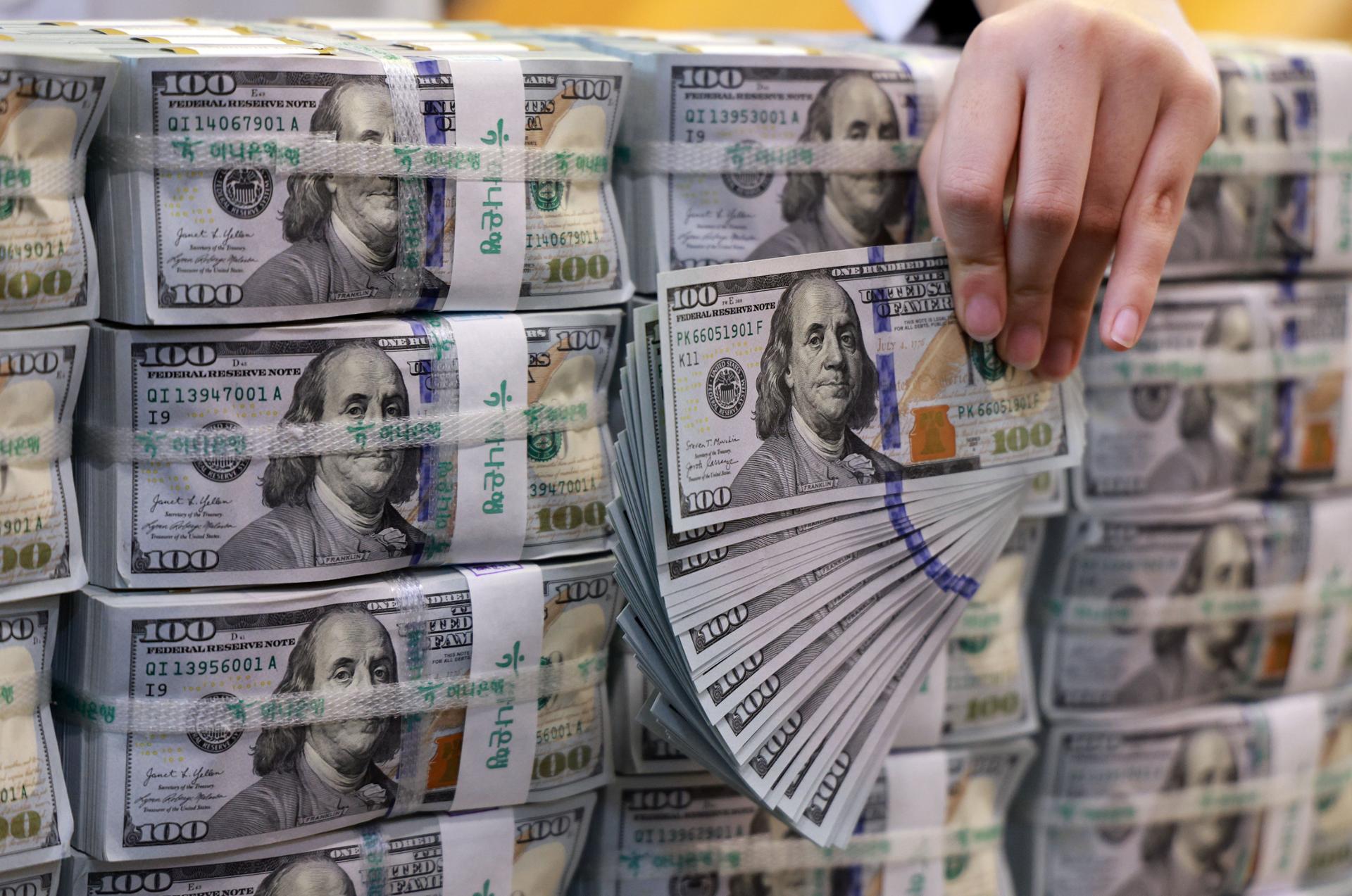 FX authorities, NPS agree to extend $65 bln currency swap deal - The Korea Times