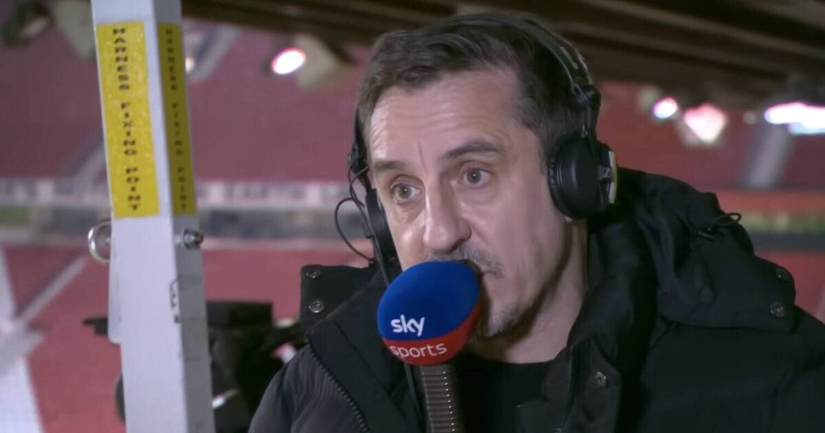 Gary Neville attacks Man Utd squad with only Bruno Fernandes spared in rant