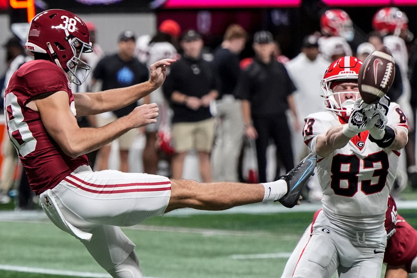 No. 3 Georgia ends No. 10 Alabama's hold on rivalry, beats Crimson Tide to win SEC championship - The Boston Globe