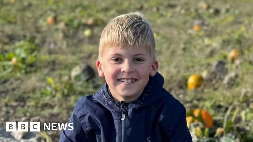 Grimsby doctors failed to spot boy was profoundly deaf