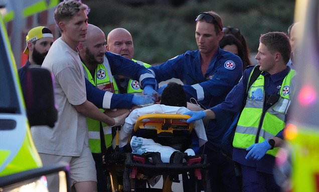 Gunmen kill 9 people at Sydney's Bondi Beach and 1 shooter is dead...