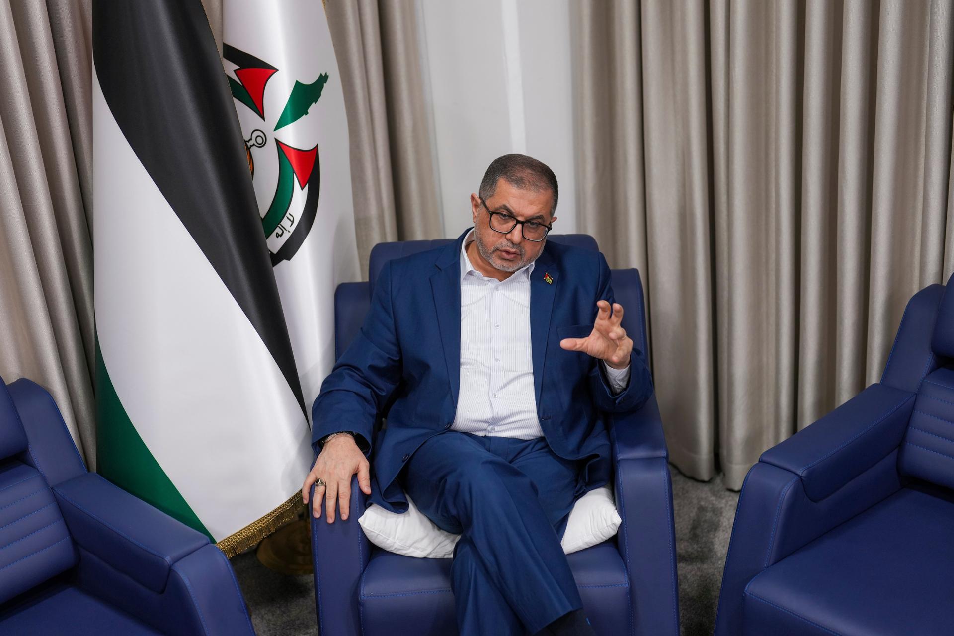 Hamas official says the group ready to discuss 'freezing or storing' its weapons - The Korea Times