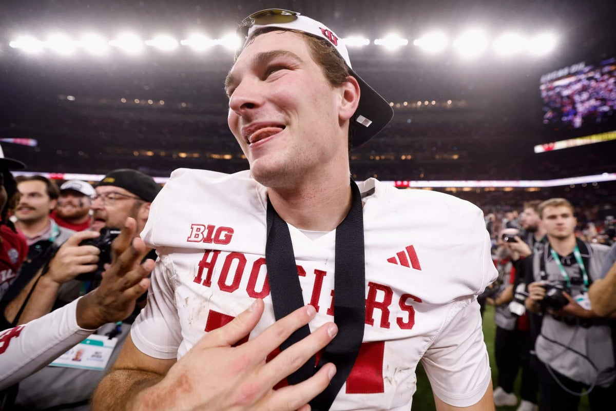 How to watch 2025 Heisman Trophy Ceremony: Fernando Mendoza favorite among 4 finalists