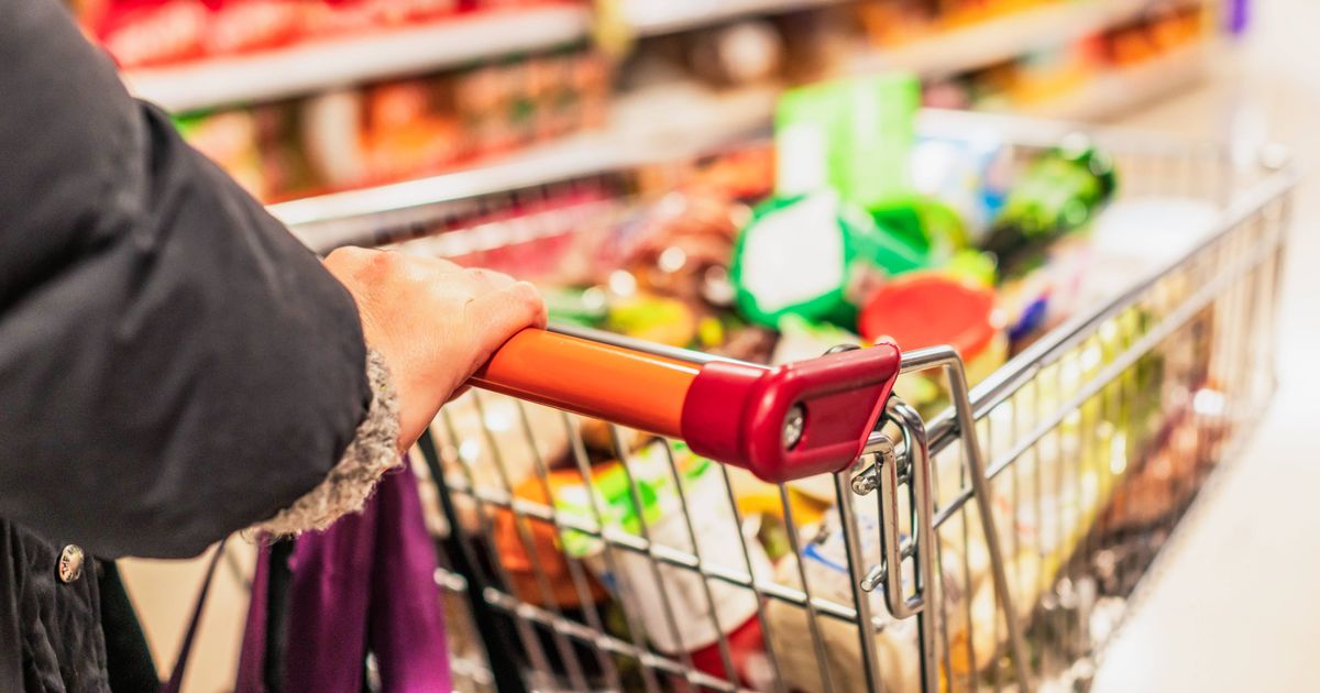 Households getting £70 supermarket vouchers before Christmas - The Mirror