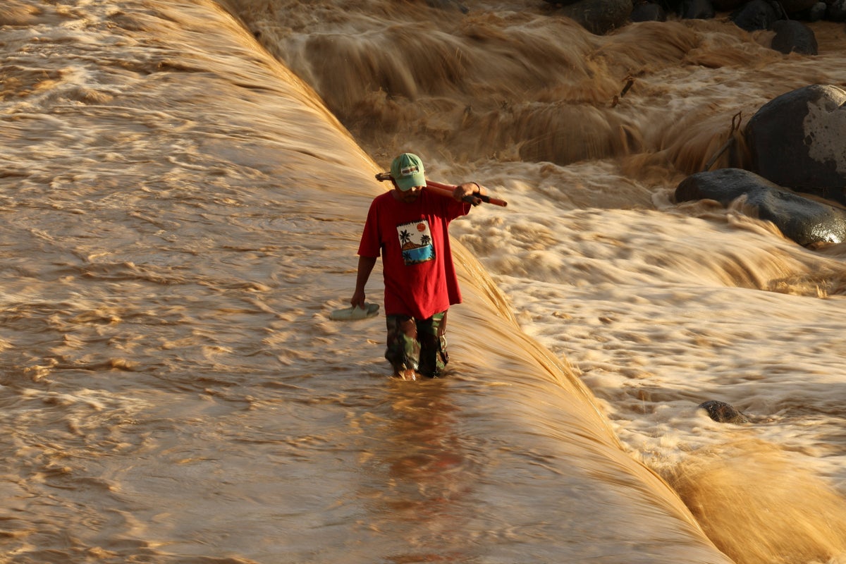Over 600 dead in Indonesia after flooding as rescuers expand search for missing
