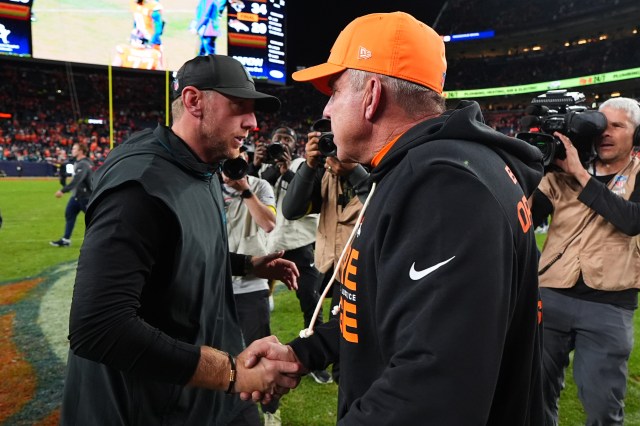 Jaguars' Liam Coen takes shot at Sean Payton's 'smaller-market' comments after Broncos loss