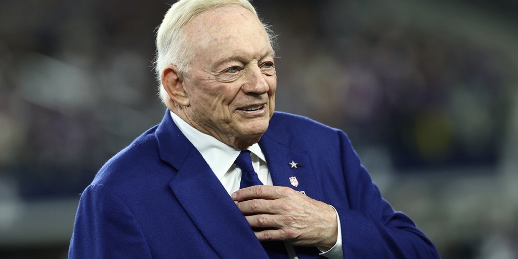Jerry Jones opens up on Cowboys' shortcomings during 2025 season