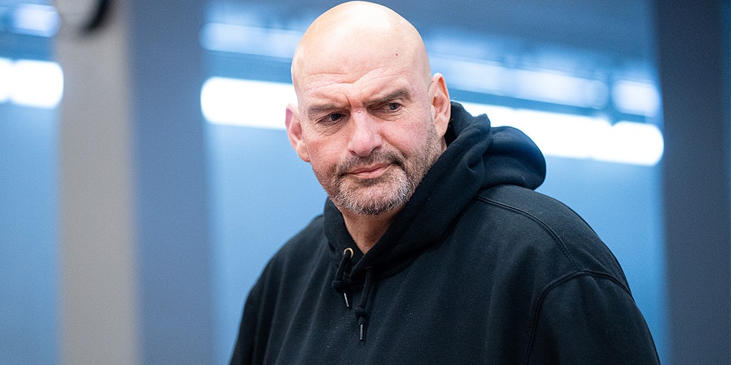 John Fetterman breaks with Democrats, slams party's Palestinian statehood stance as 'absolute betrayal'