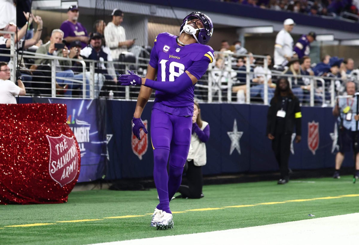 Vikings WR Justin Jefferson has had a tough season, but 1,000 yards is still within reach