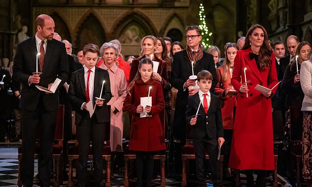 Kate praises 'care and compassion´ of volunteers invited to carol...