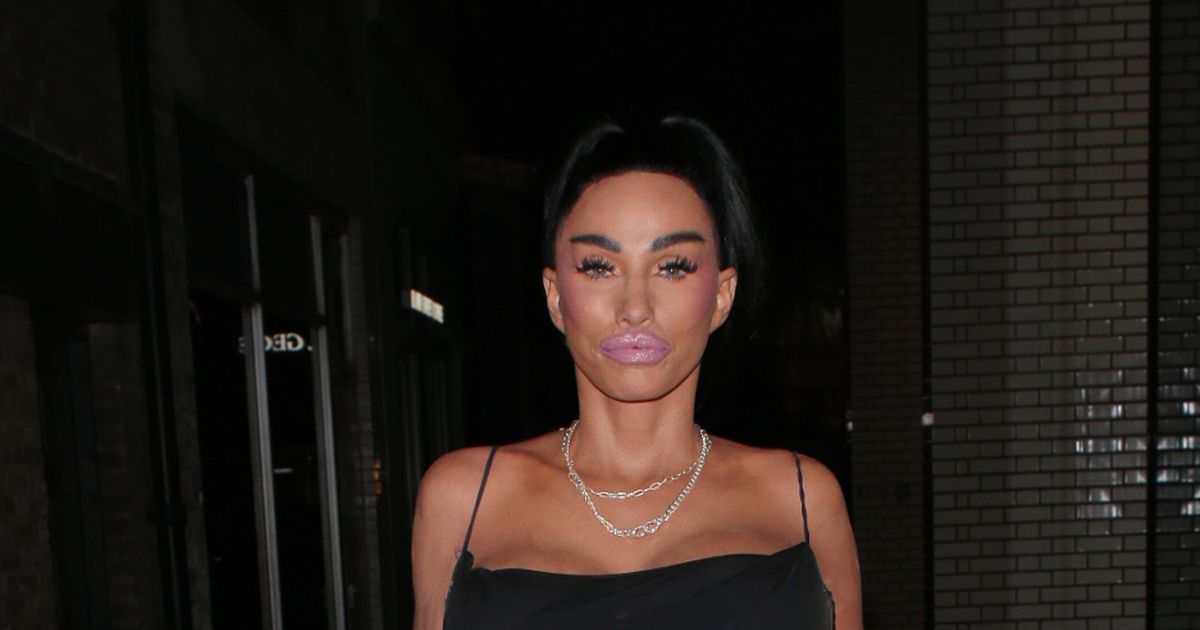 Katie Price sparks concern as she has help walking on night out wearing see-through leggings - The Mirror
