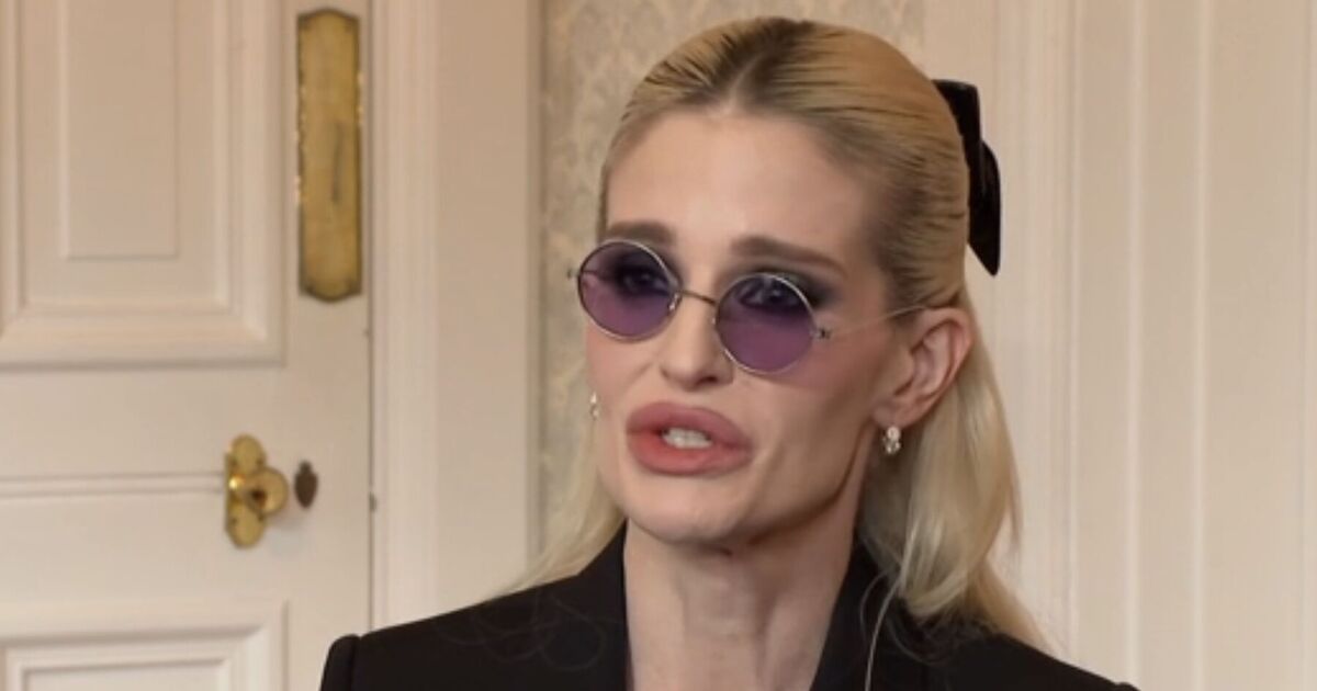 Kelly Osbourne teary in first TV chat after Ozzy's death 'it has been horrific'