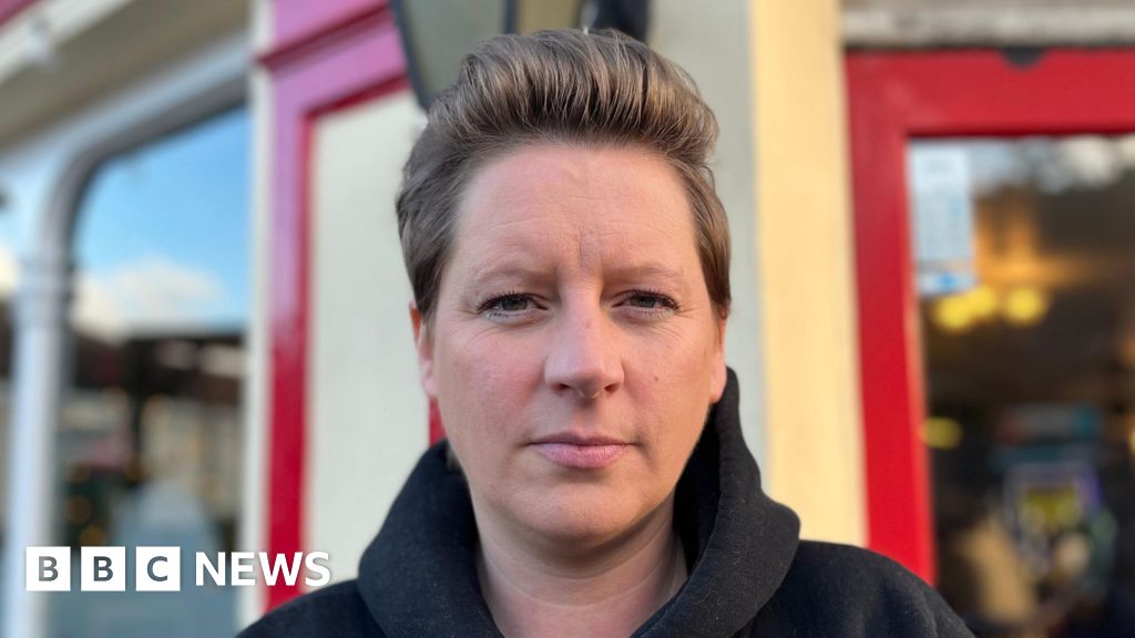 Landlady backs Dereham alcohol ban over hotel concerns