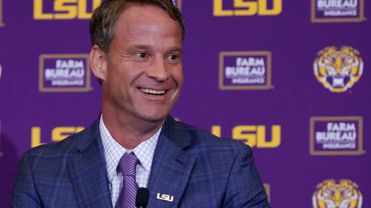 Why is Lane Kiffin at Texas Bowl between LSU football, Houston?