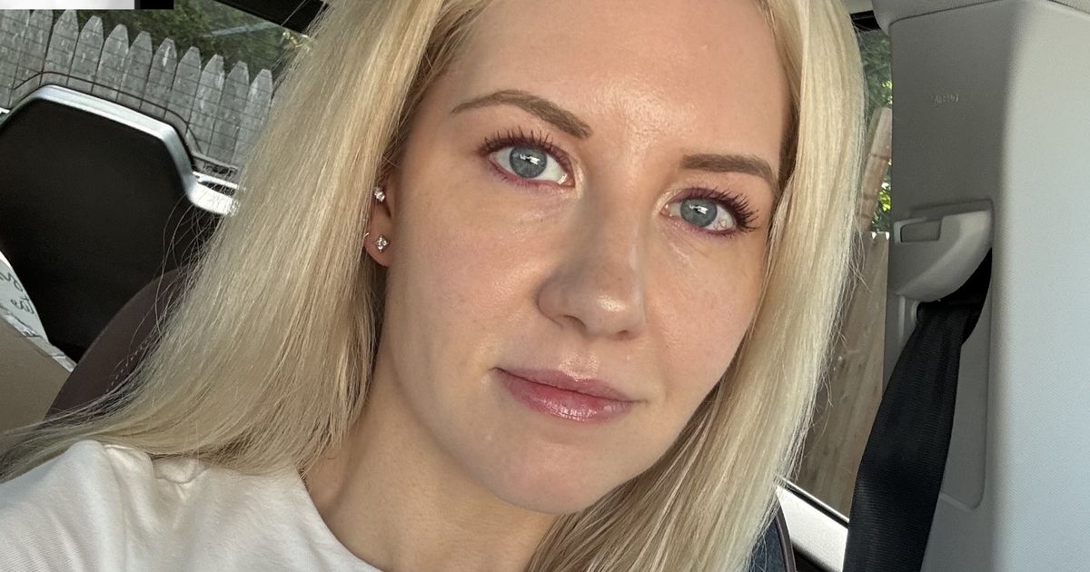 'I'm a proud 35-year-old virgin here's why I've chose to never have sex' - Daily Star