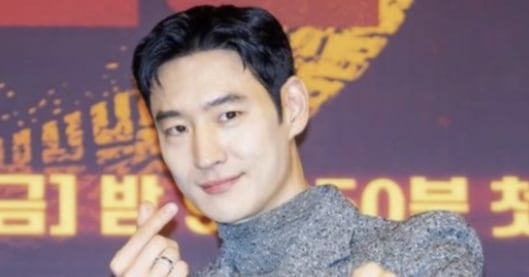 Lee Je-hoon Leads SBS Drama Awards Race with 'Taxi Driver 3' Success
