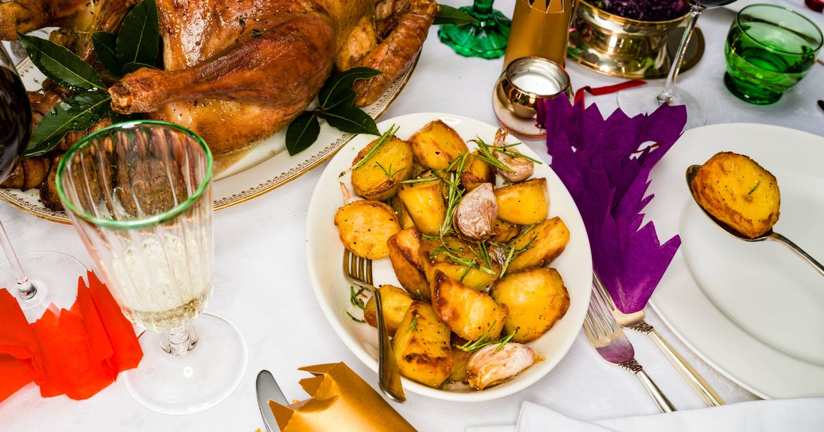 Leftover roast potatoes recipe makes them crispier days after Christmas feast - The Mirror
