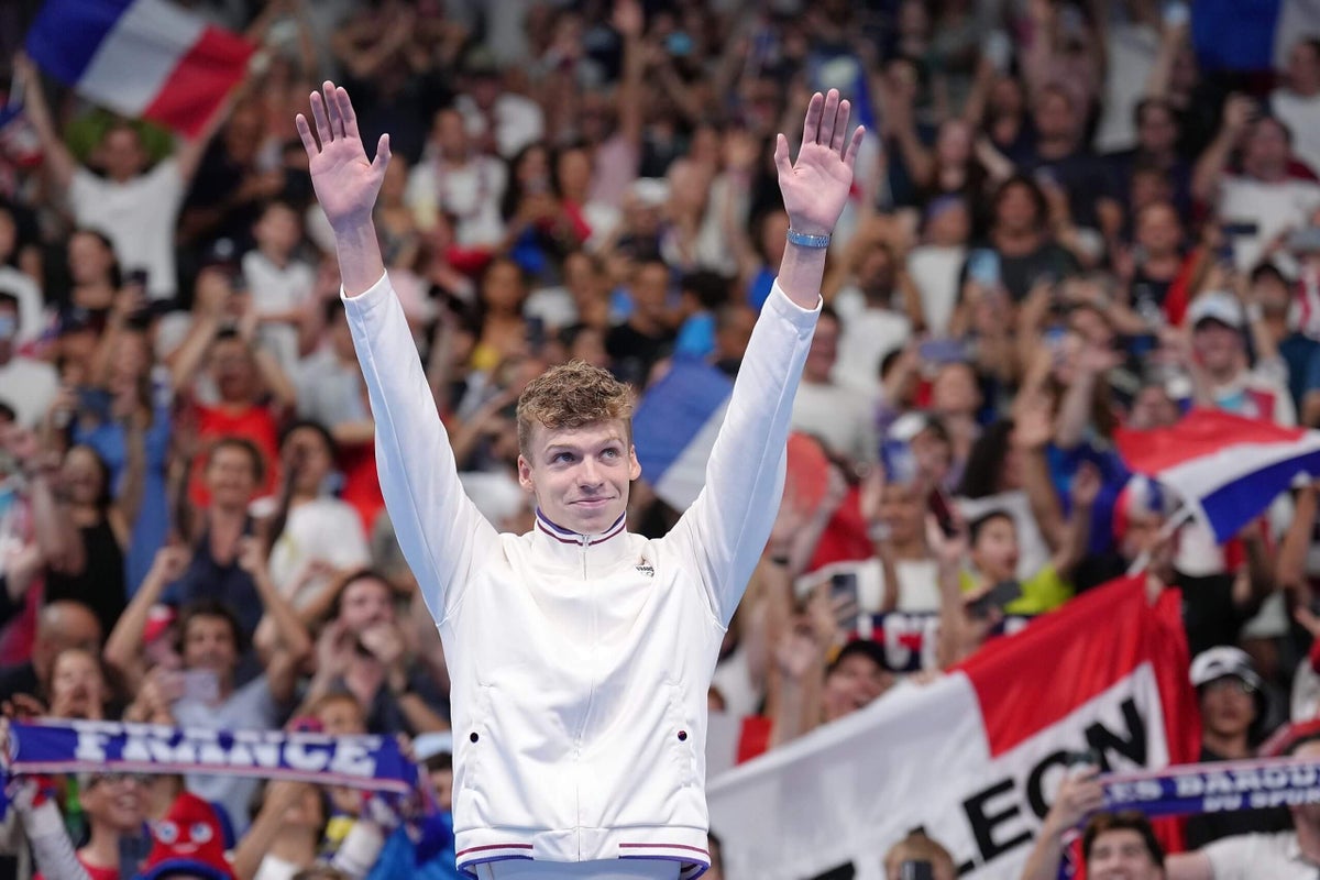Léon Marchand, Olympic swimming star, is a celebrity at home. Is America next?