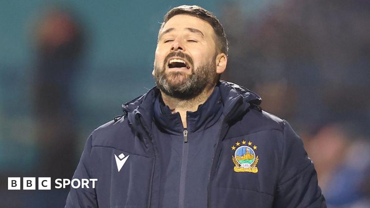 Irish Premiership: Linfield 'going through a tough spell' - Healy
