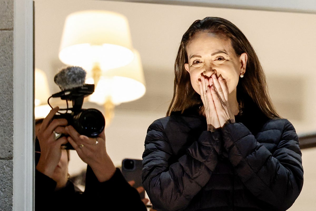 Nobel Prize winner snuck through ten checkpoints in wig in three-day journey to Oslo